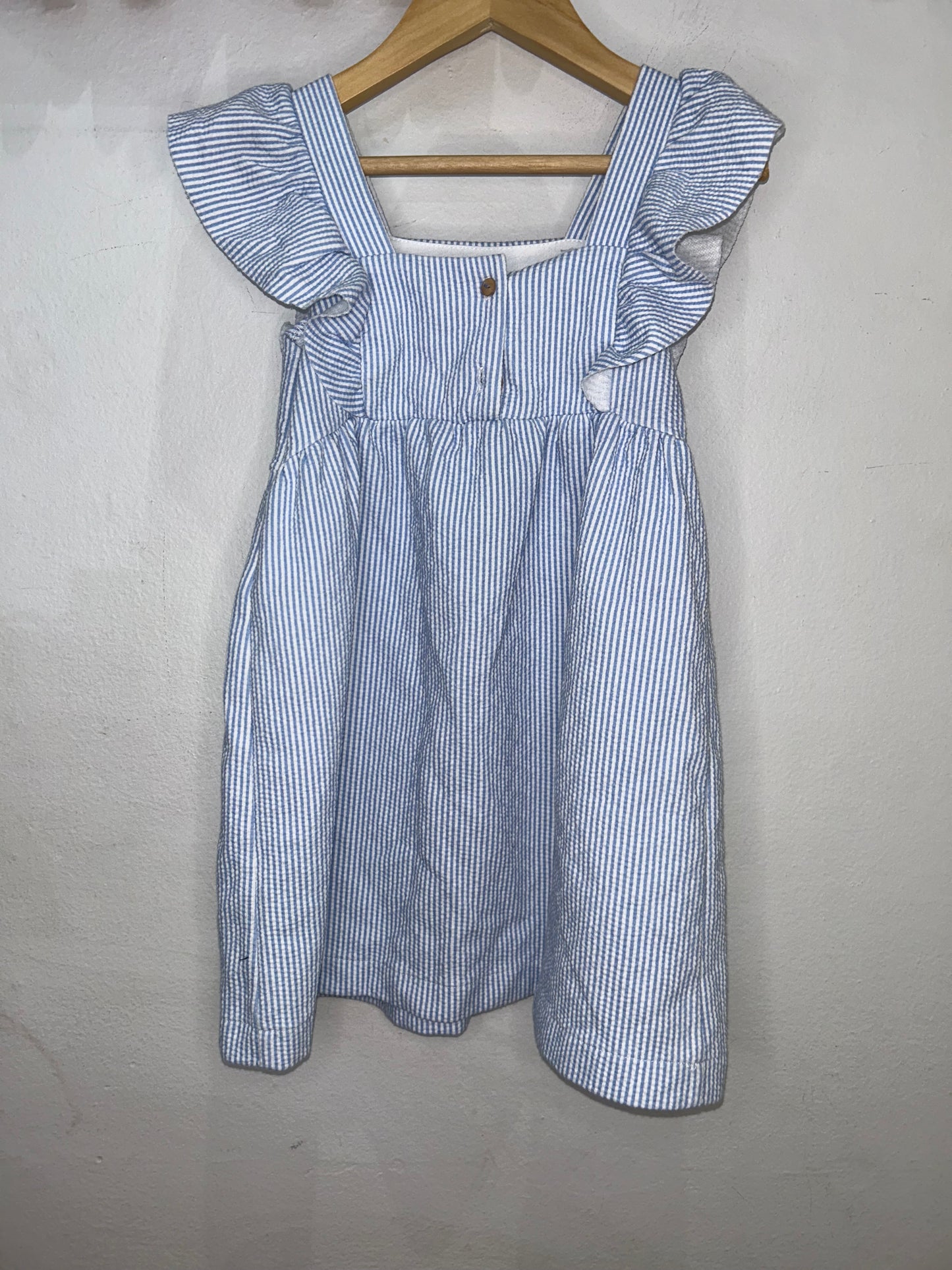 Seersucker dress 3-4y