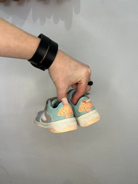 C6 grey New Balance runners