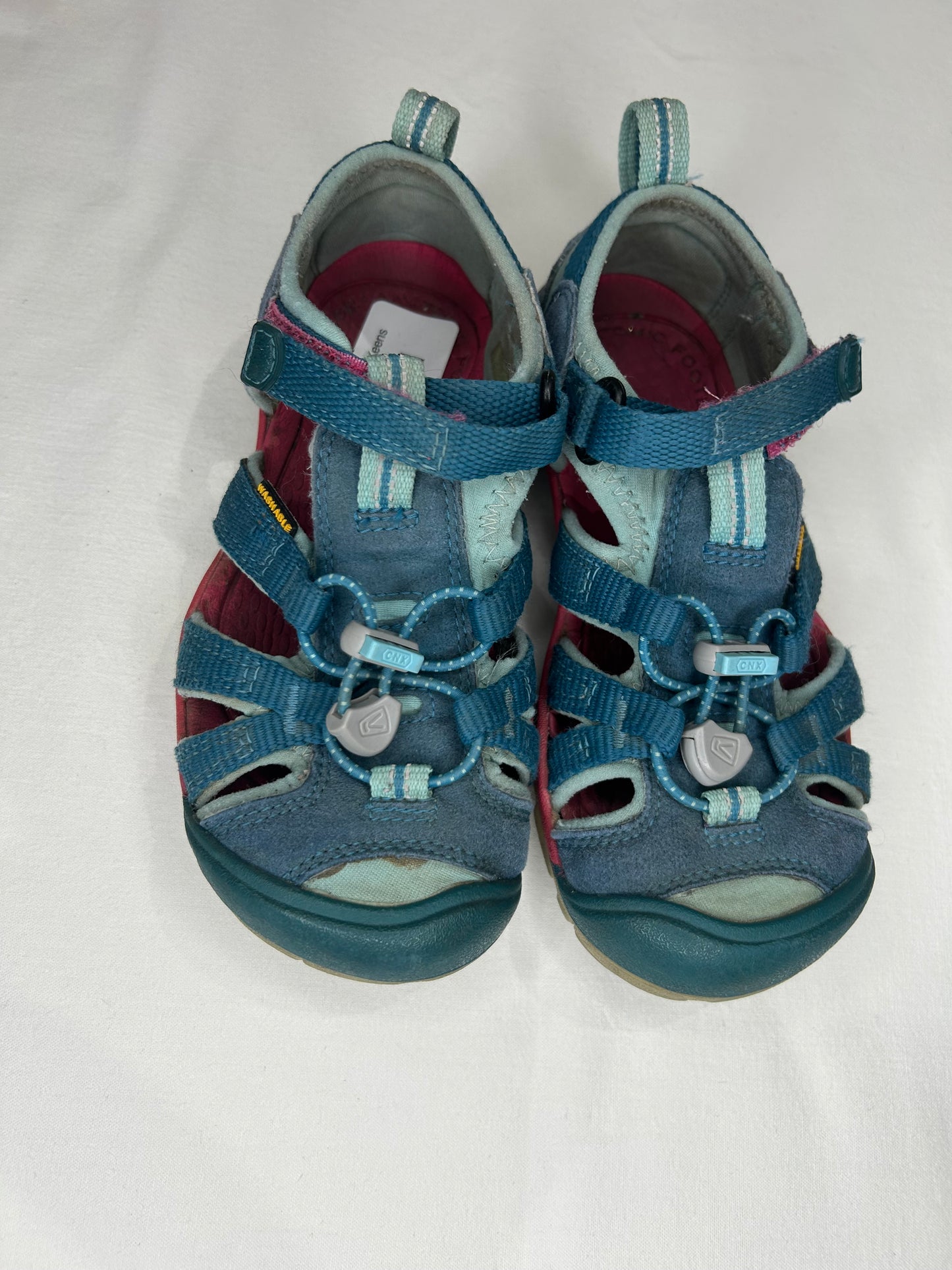 C12 light blue Keens