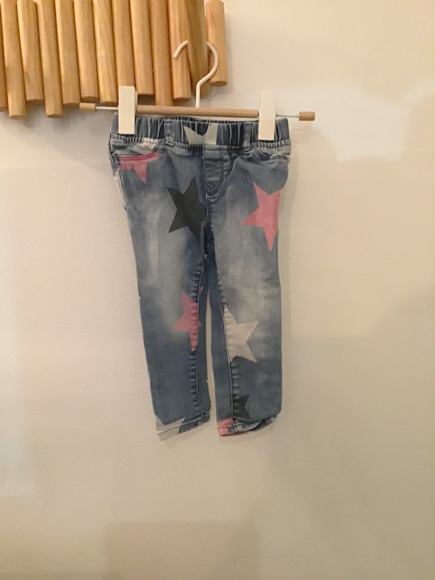 Stars pull on jeans 2y
