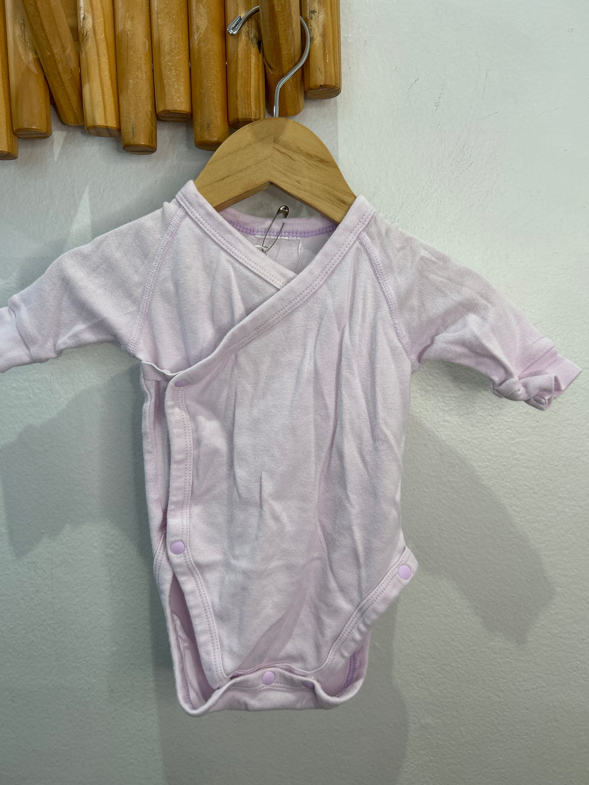 Pink side button onesie 0-3m
