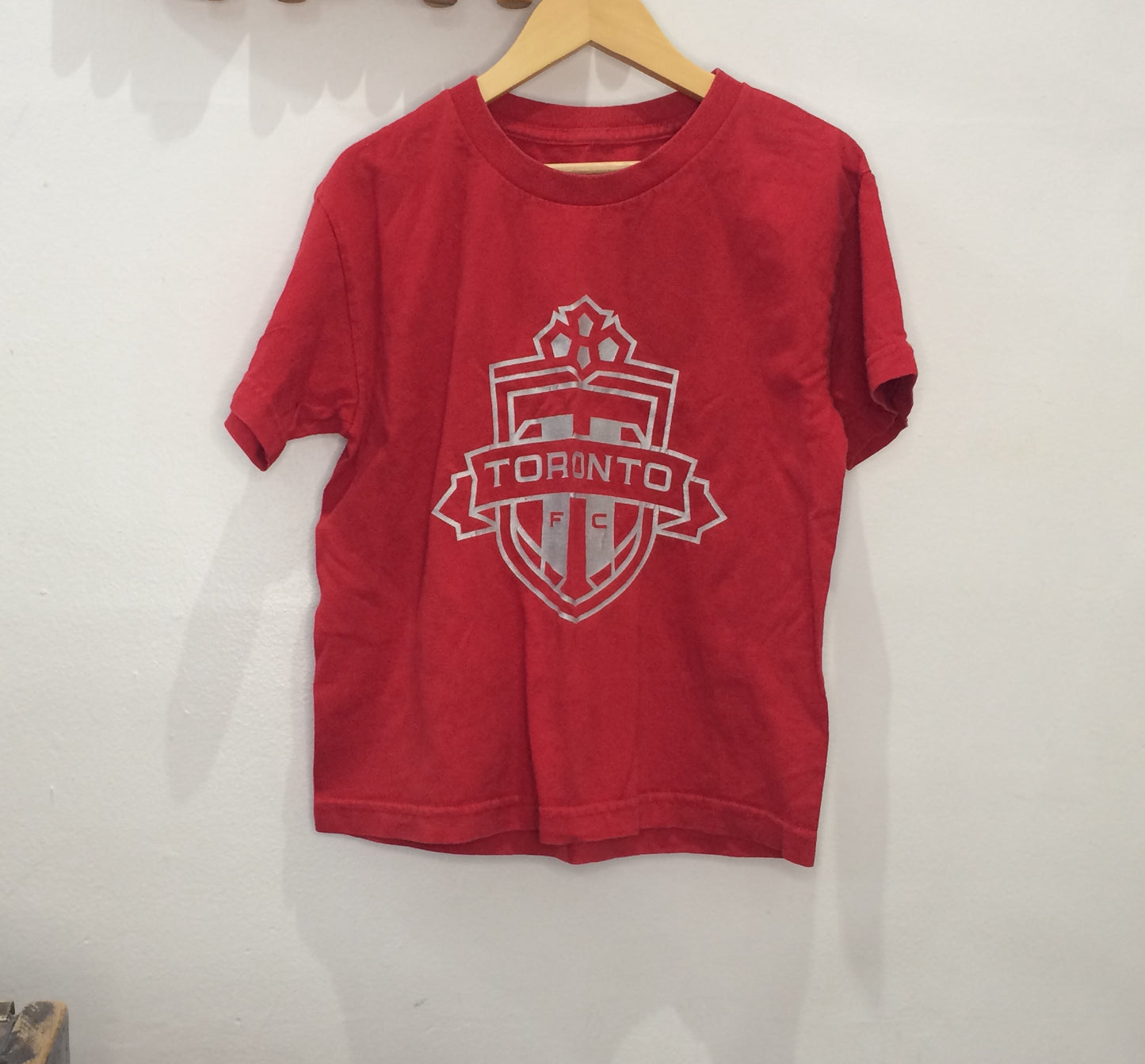 TFC tee 8-10y