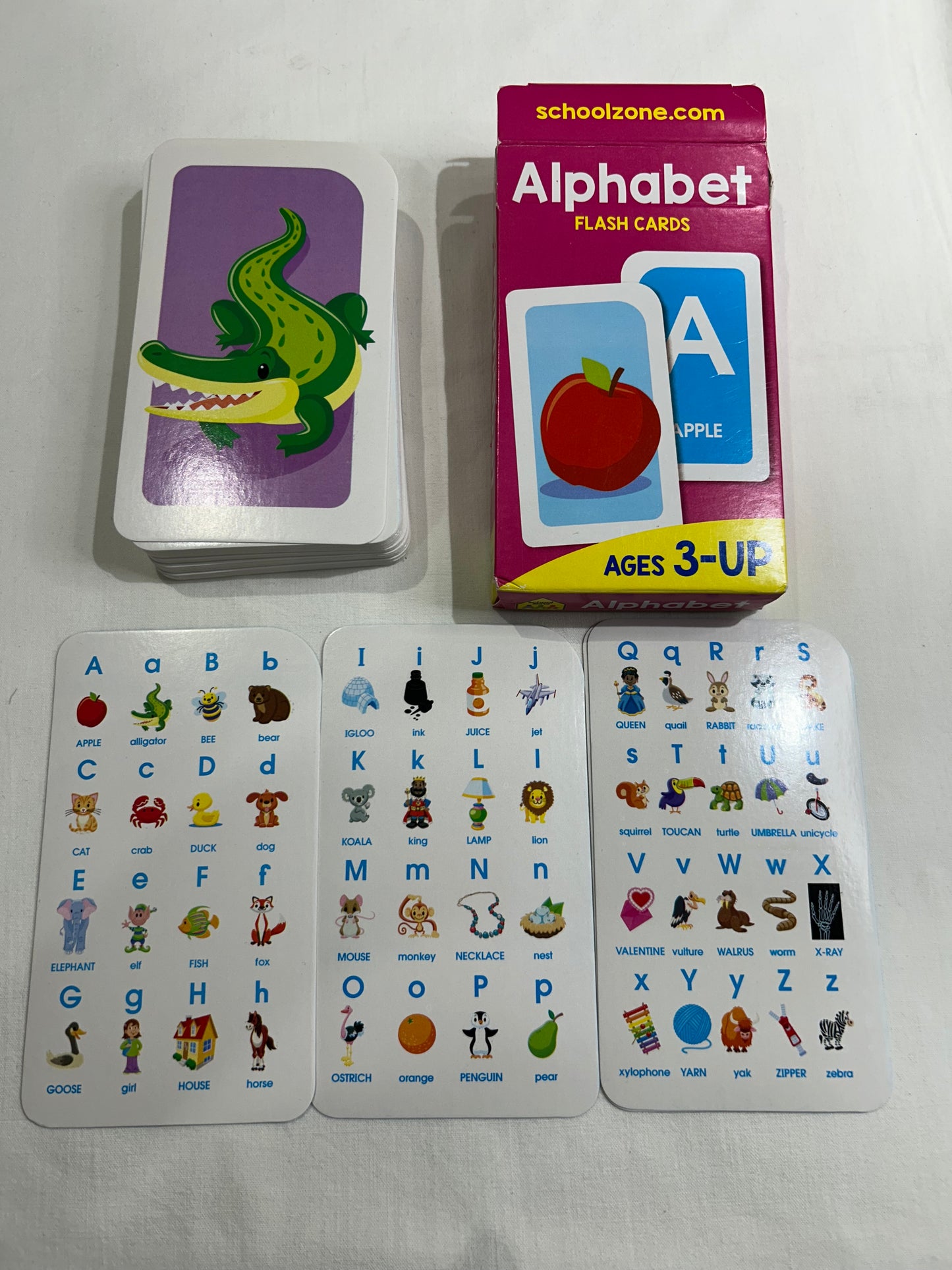 Alphabet and number flash cards set