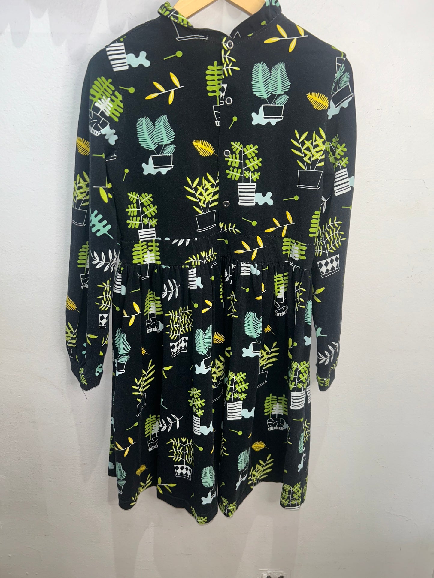 Black organic cotton plants dress 10y