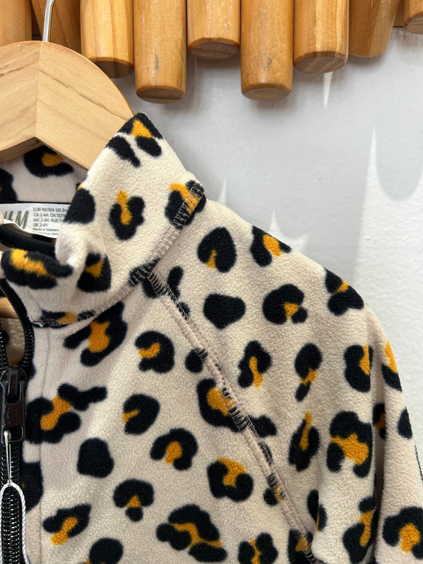 Leopard fleece zip-up 2-4y