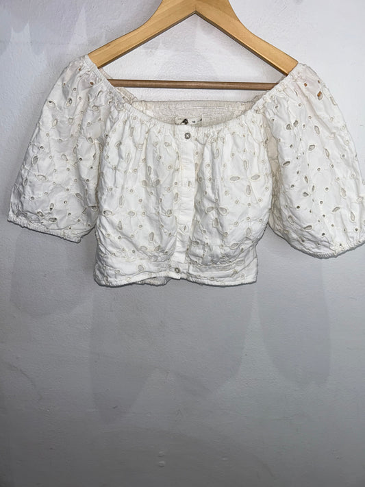 White eyelet crop top 10y