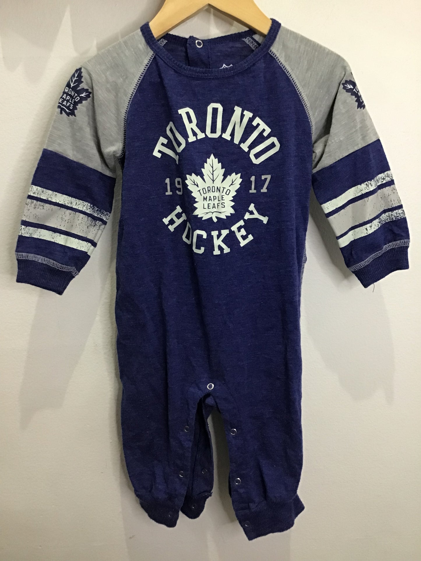 Toronto Maple Leafs lounge romper 18m