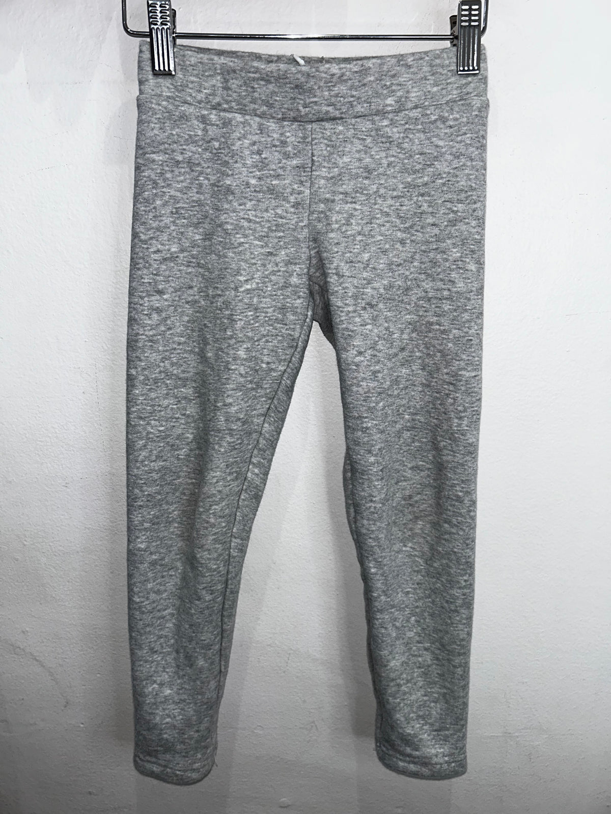 Grey fleece lined skinny joggers 6-7y