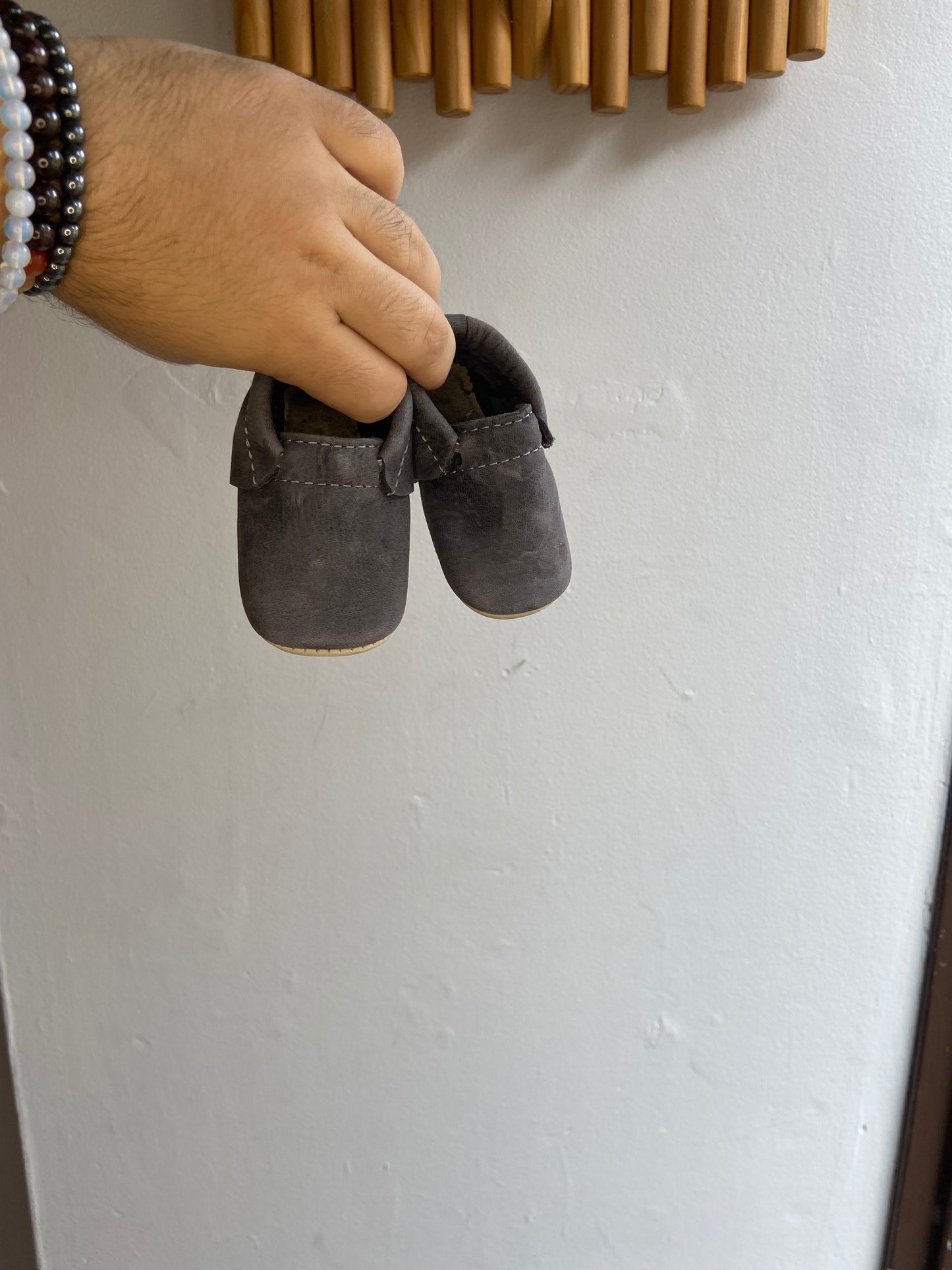 C1 (0-3m) hey folks soft shoes