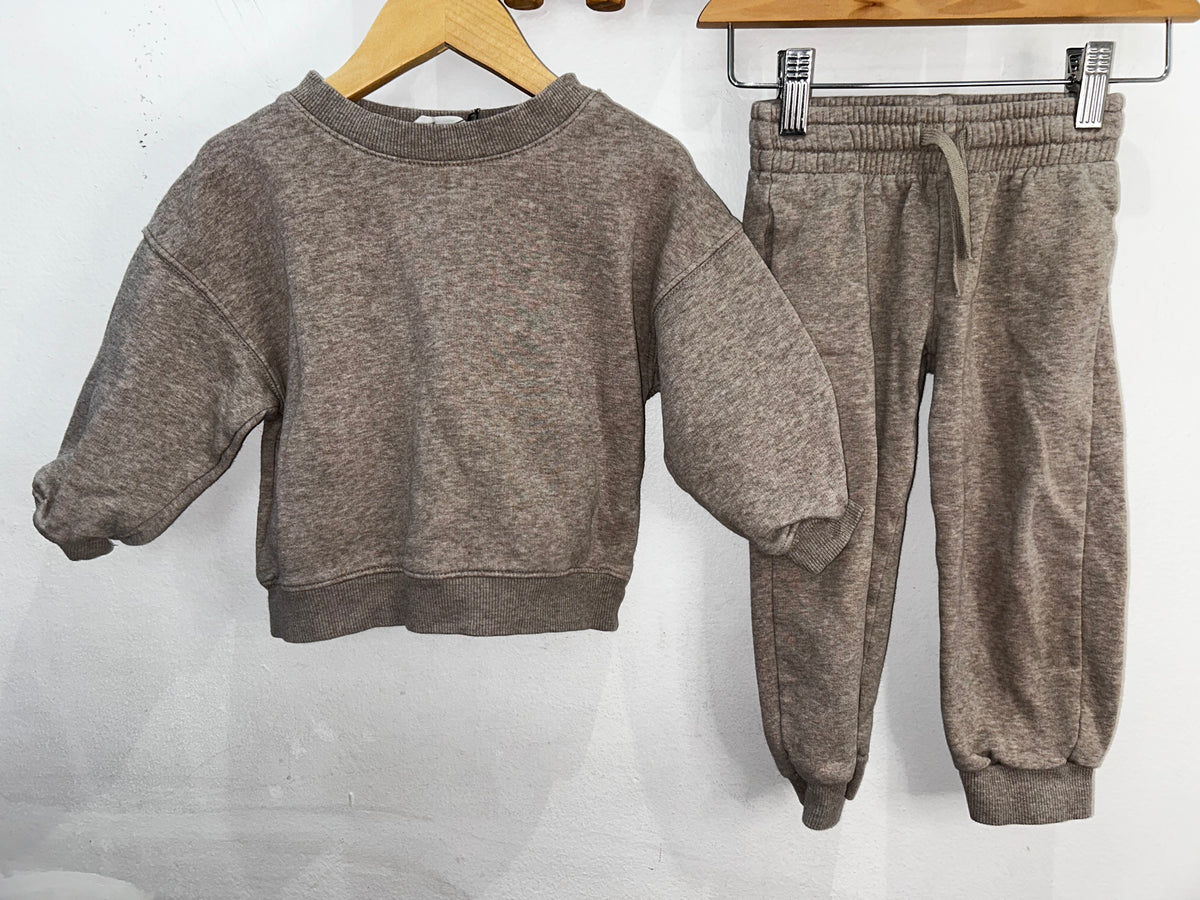 Beige brown jogger set 18-24m