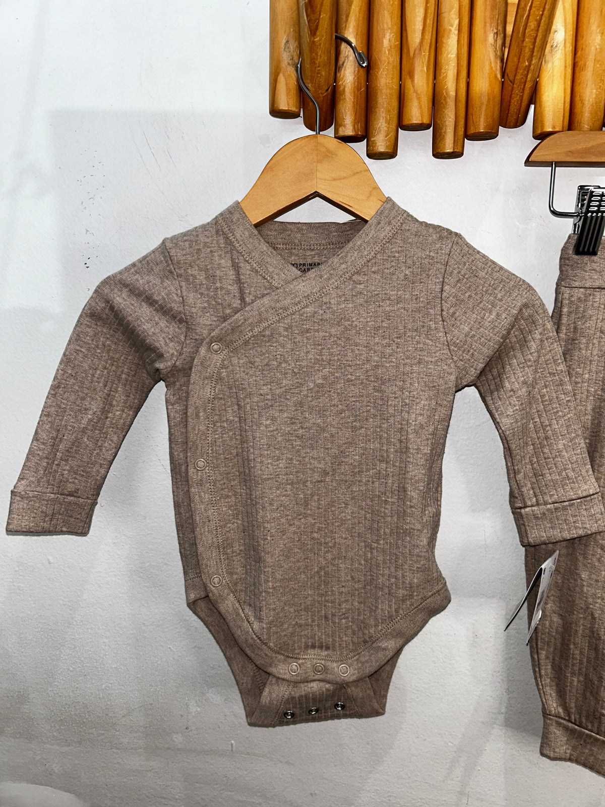 Beige onesie pant set 9-12m NEW