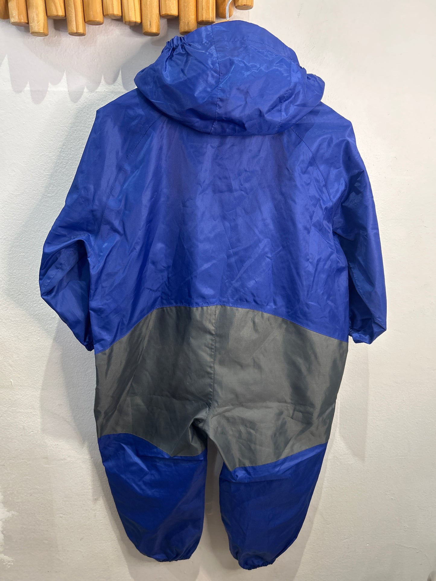Cloudveil blue rainsuit 3y