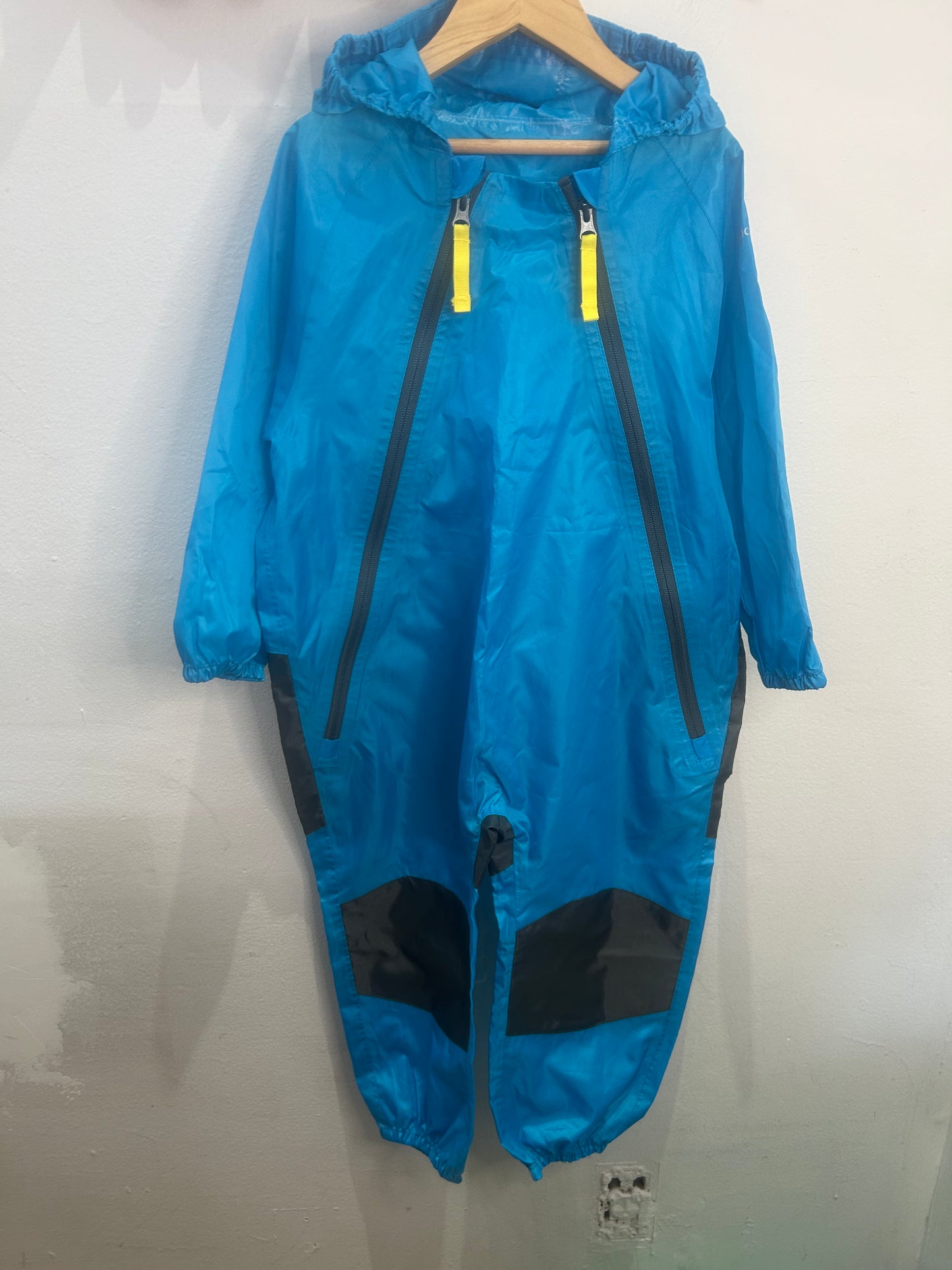 Blue rainsuit 4y