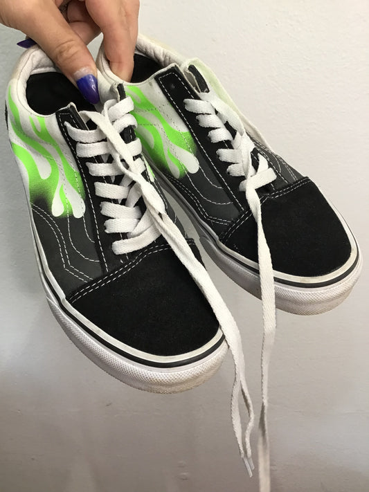 Y4 Vans green flames