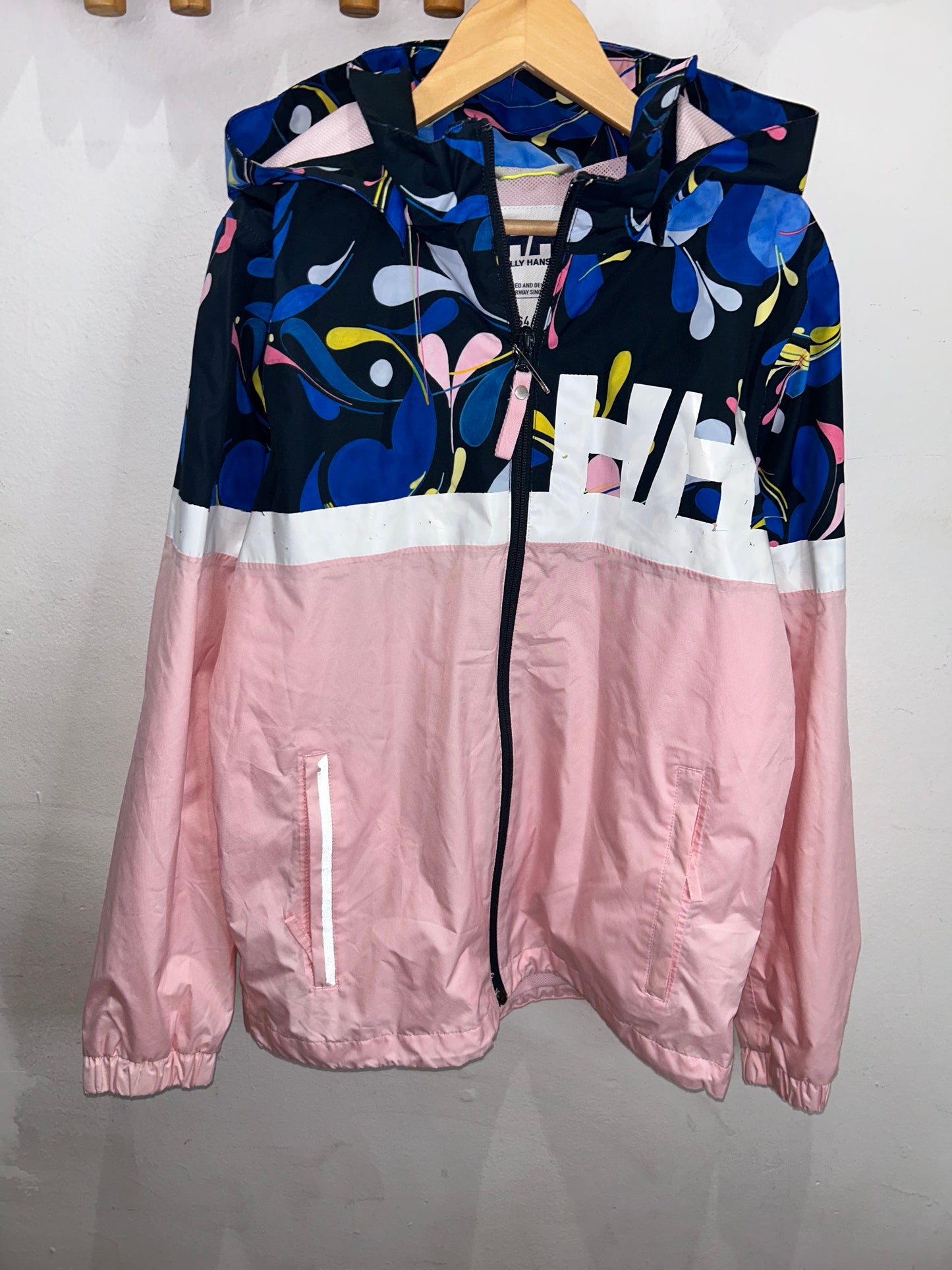 Helly Hansen pink windbreaker 14y
