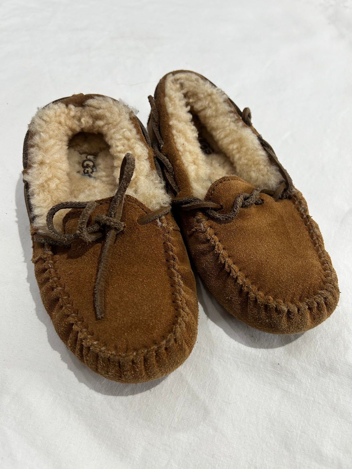 C13 Uggs slippers