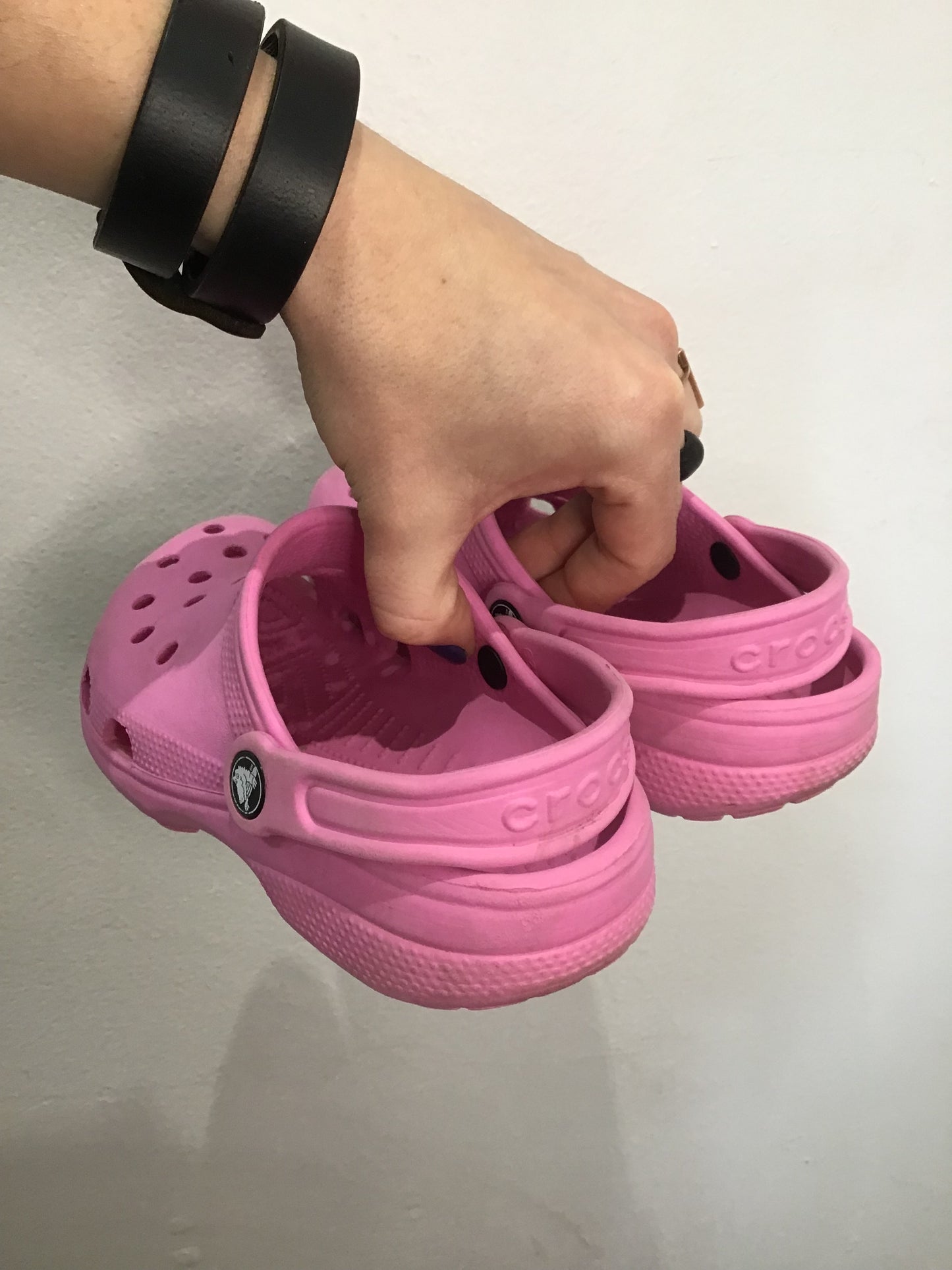 Y2 pink Crocs