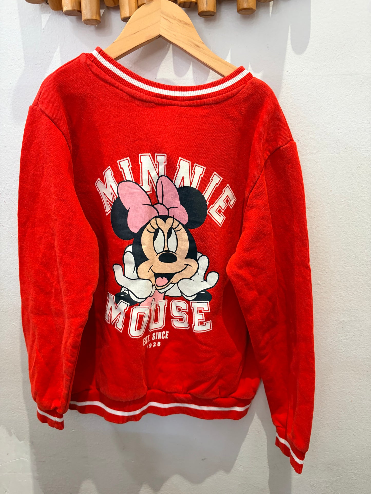 Red Minnie pullover 8-10y