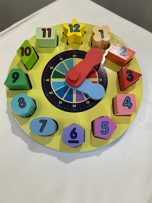 Melissa & Doug clock