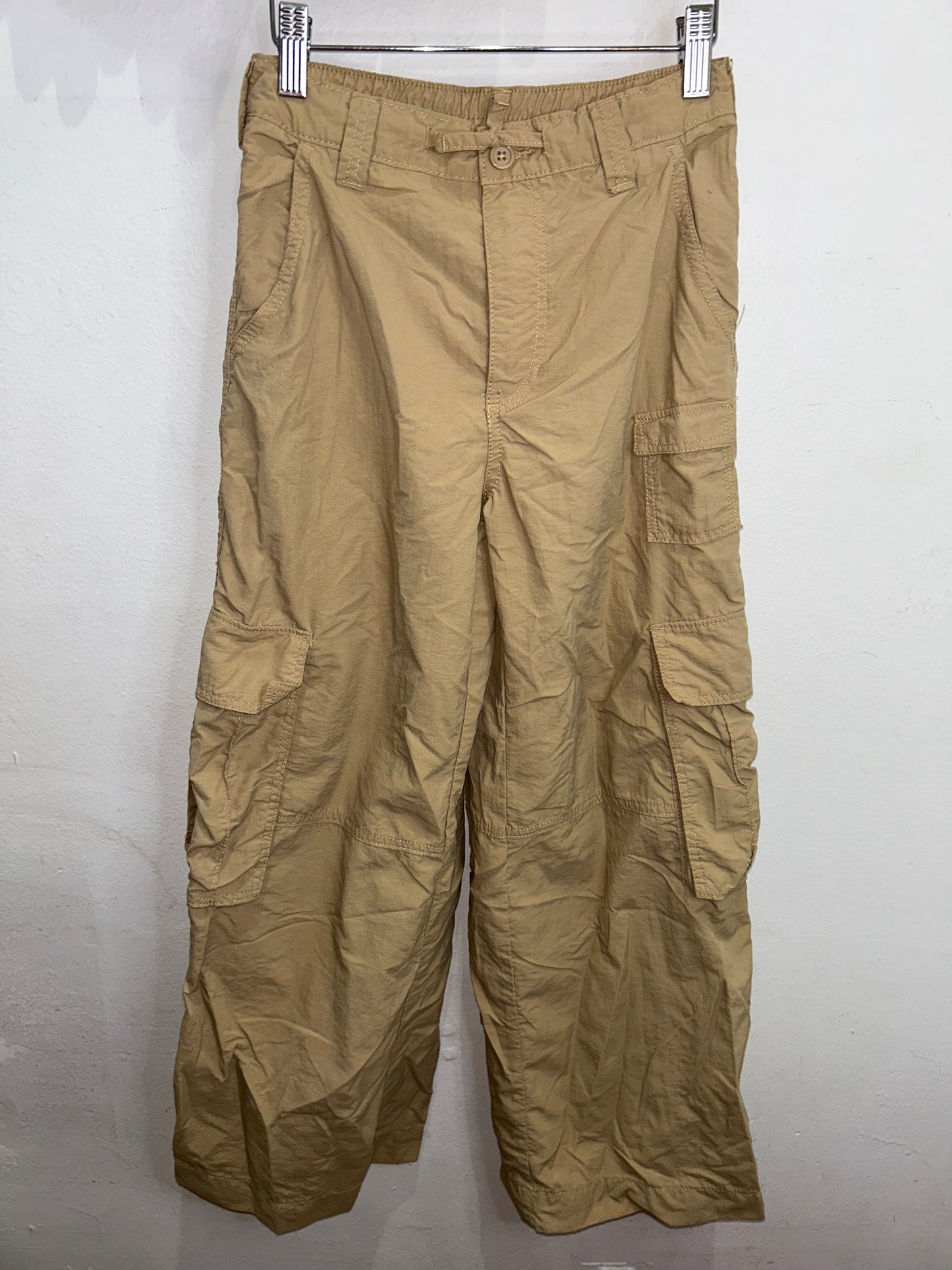 Wide leg beige cargo pants 9-10y