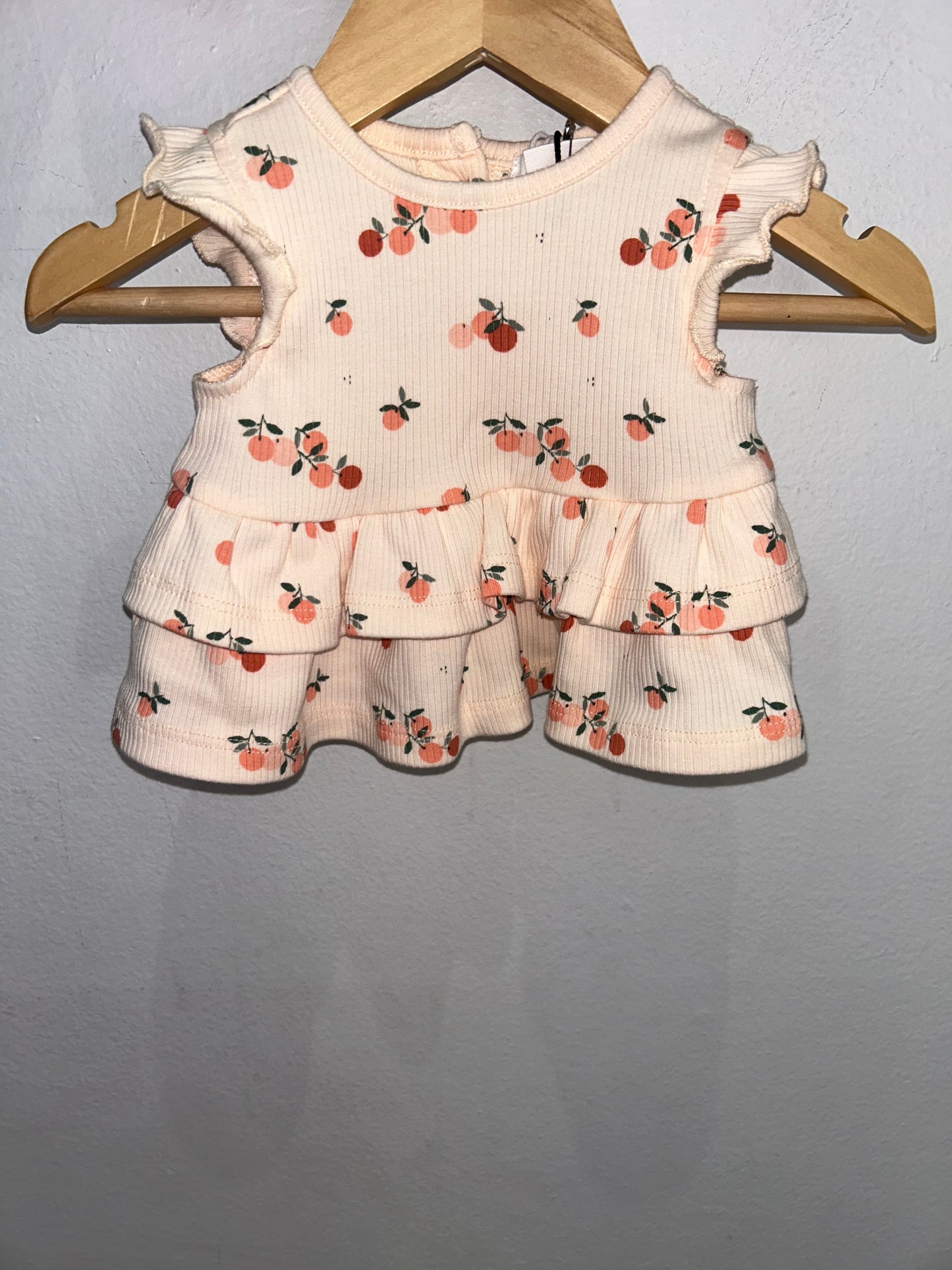 Oranges shorty set 3m NEW