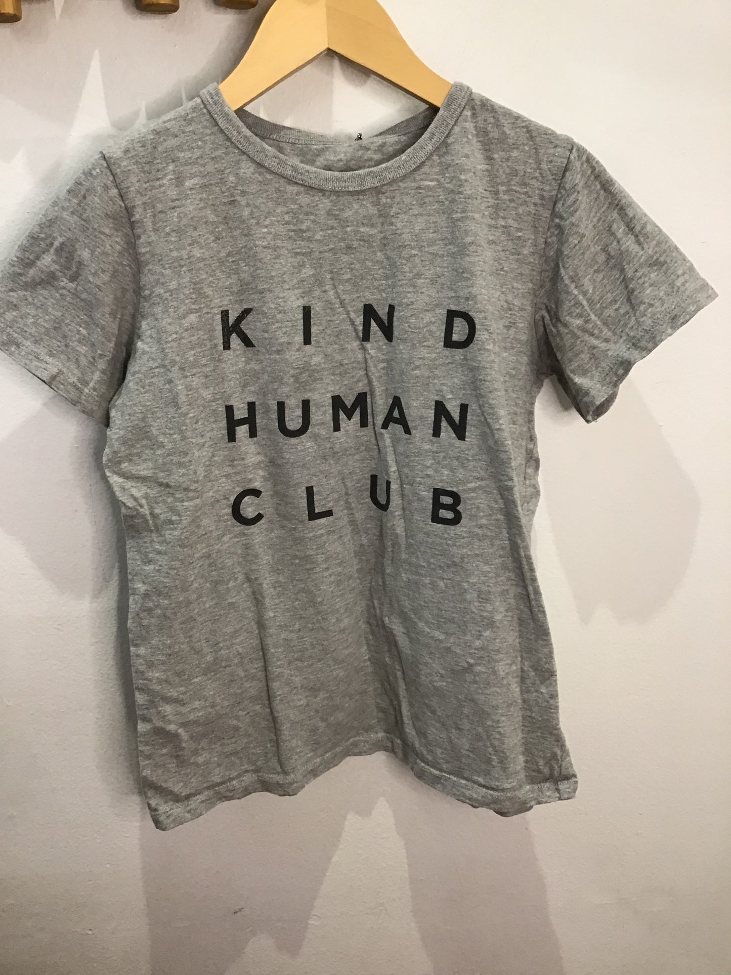 Minimioche kind human club tee 11-12y