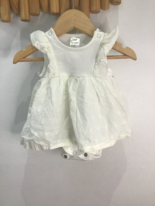 Romper eyelet dress 1-2m