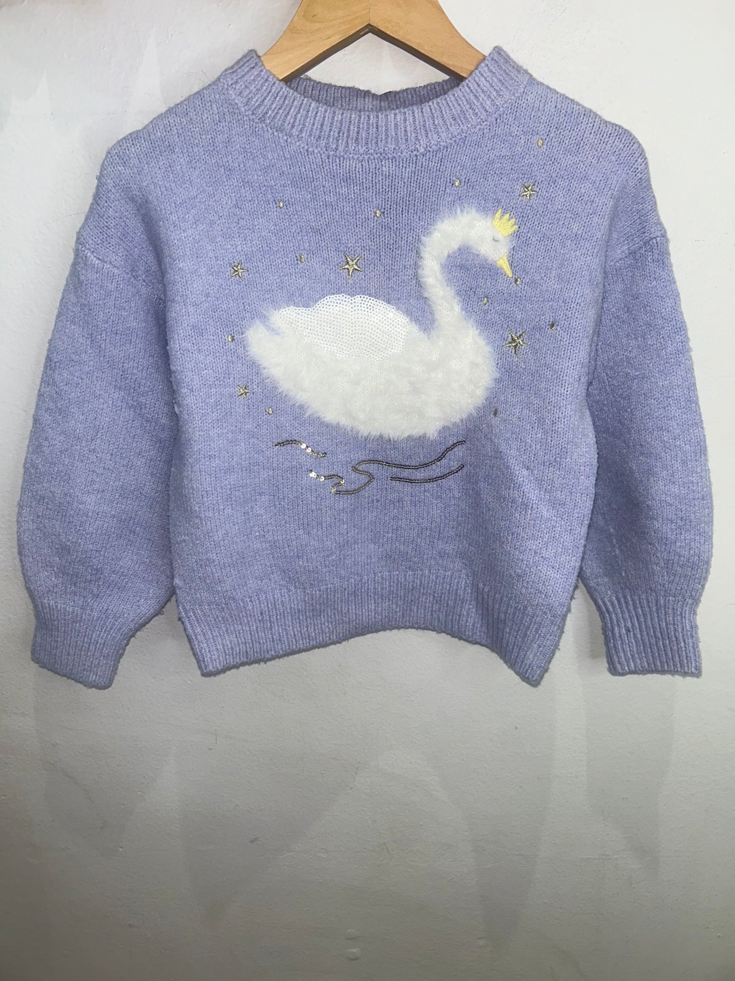 Swan sweater 4y
