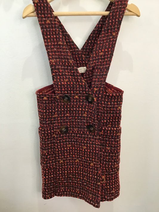 Red texture pinafore 4-5y (marked 5y butfits small)