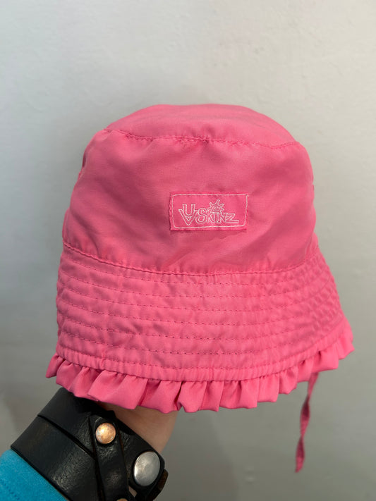 UV Skinz unicorn reversible hat 12-18m