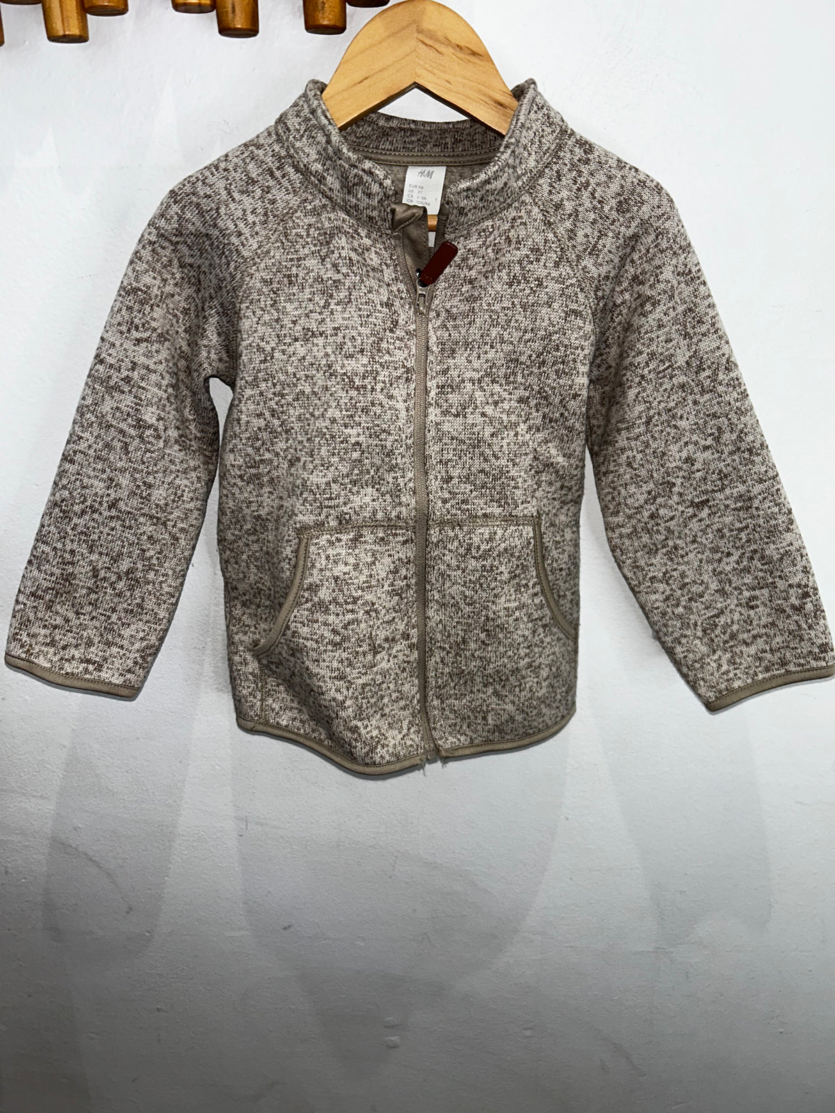 Oatmeal fleece zipup 2-3y