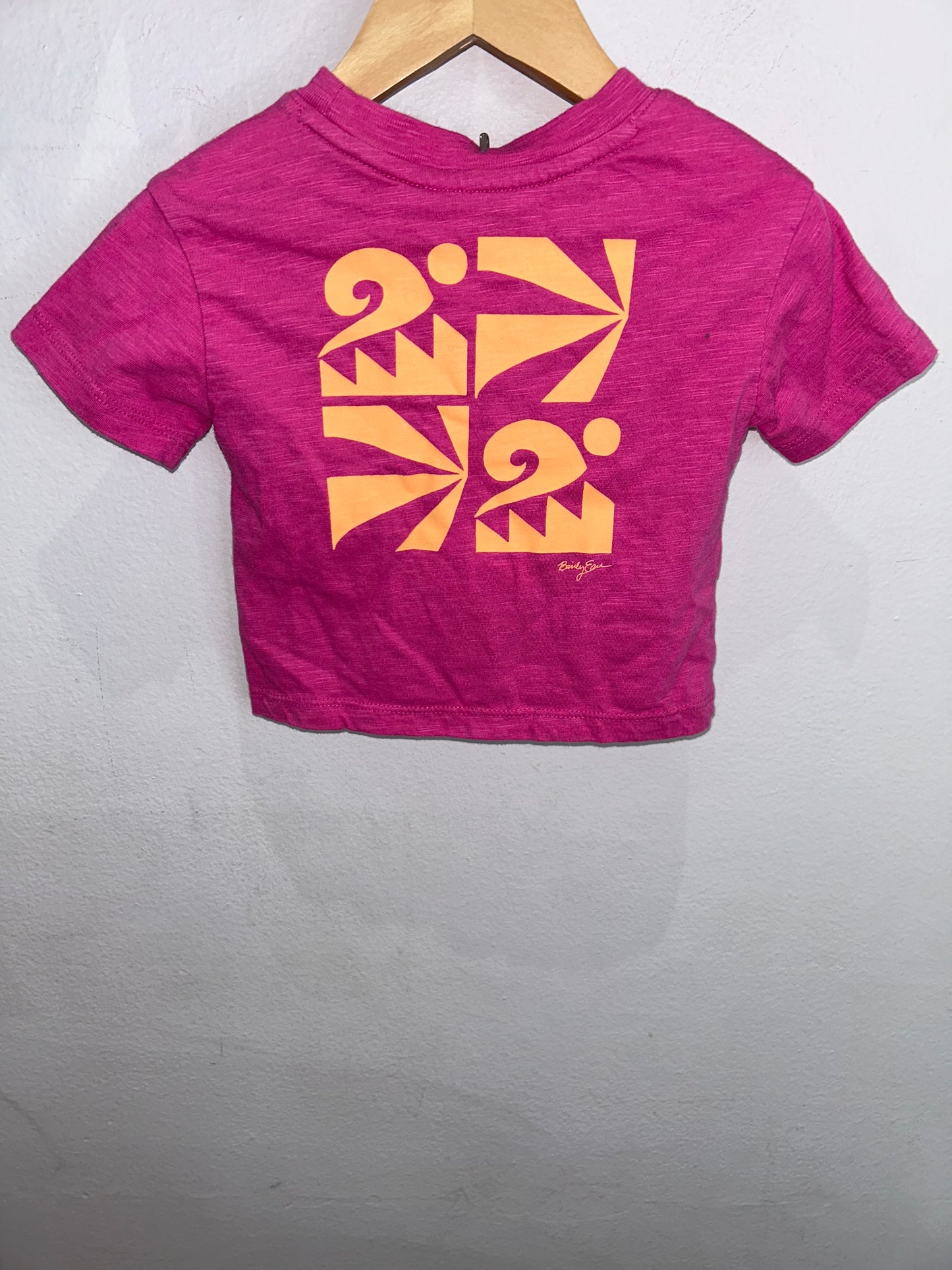Fun shapes pink tee 12-18m