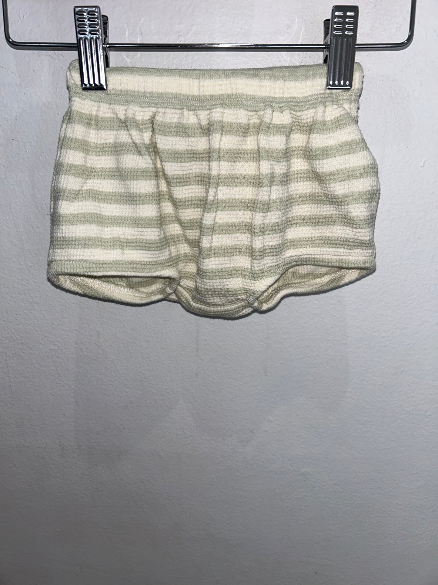 Quincy Mae green texture dress and bloomers 12-18m