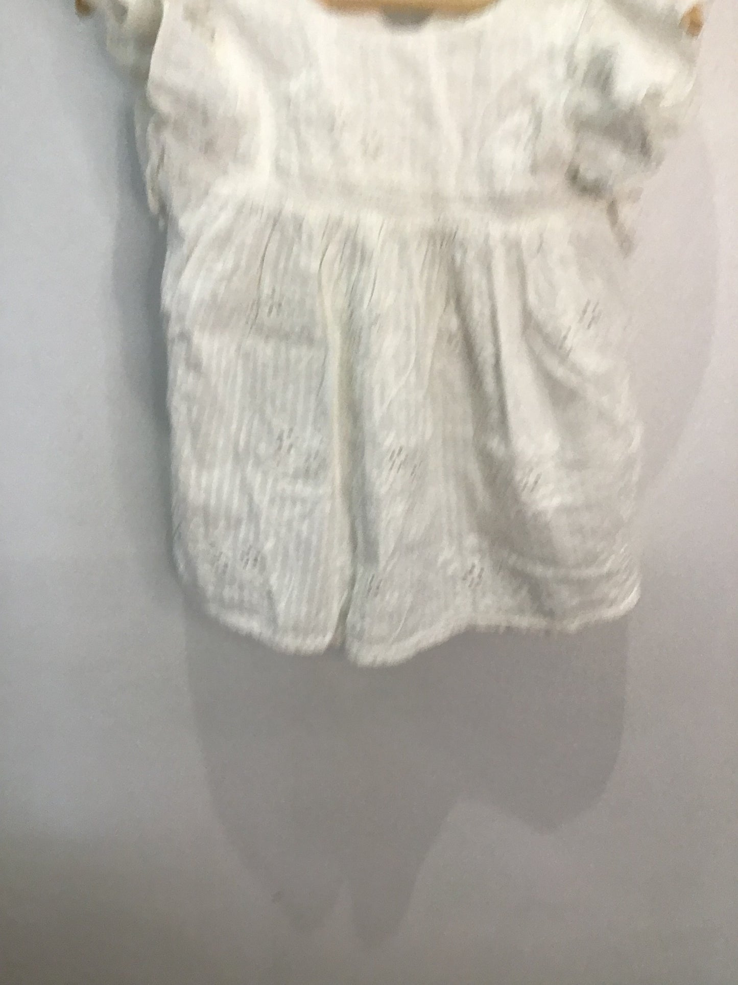 Dress white broderie anglaise 12-18m