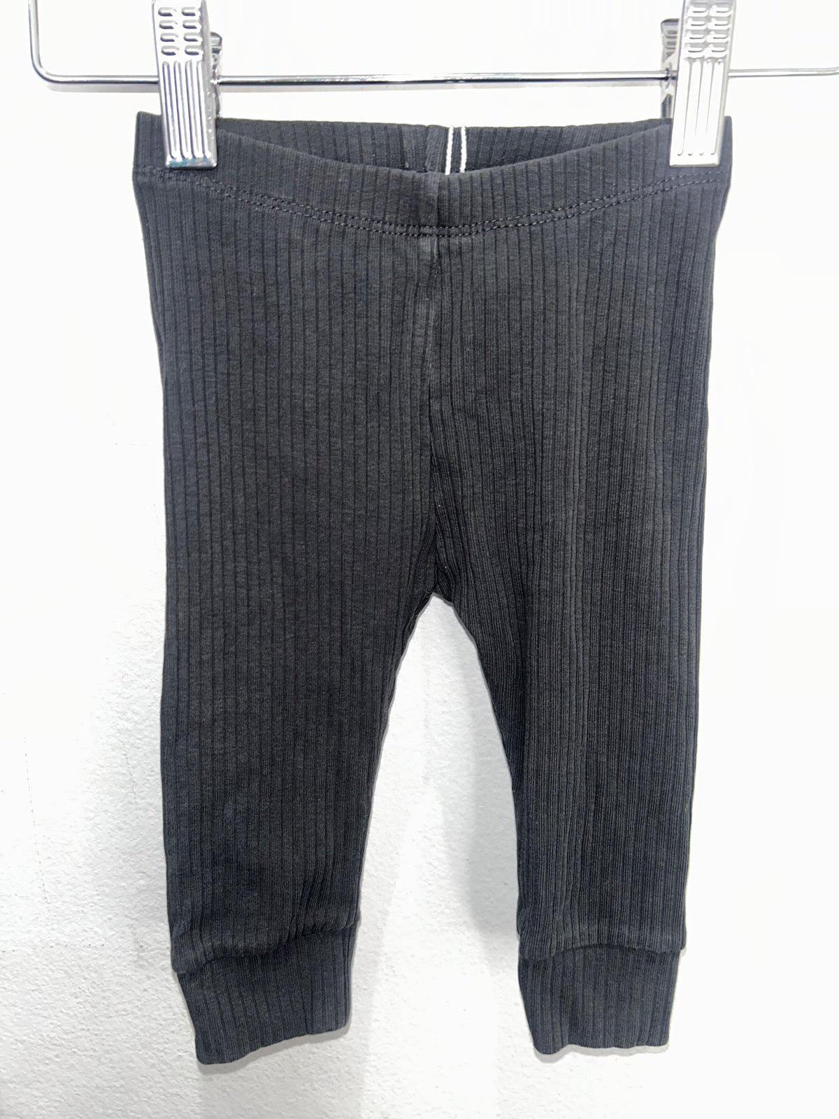 Ash ribbed pants 4-6m