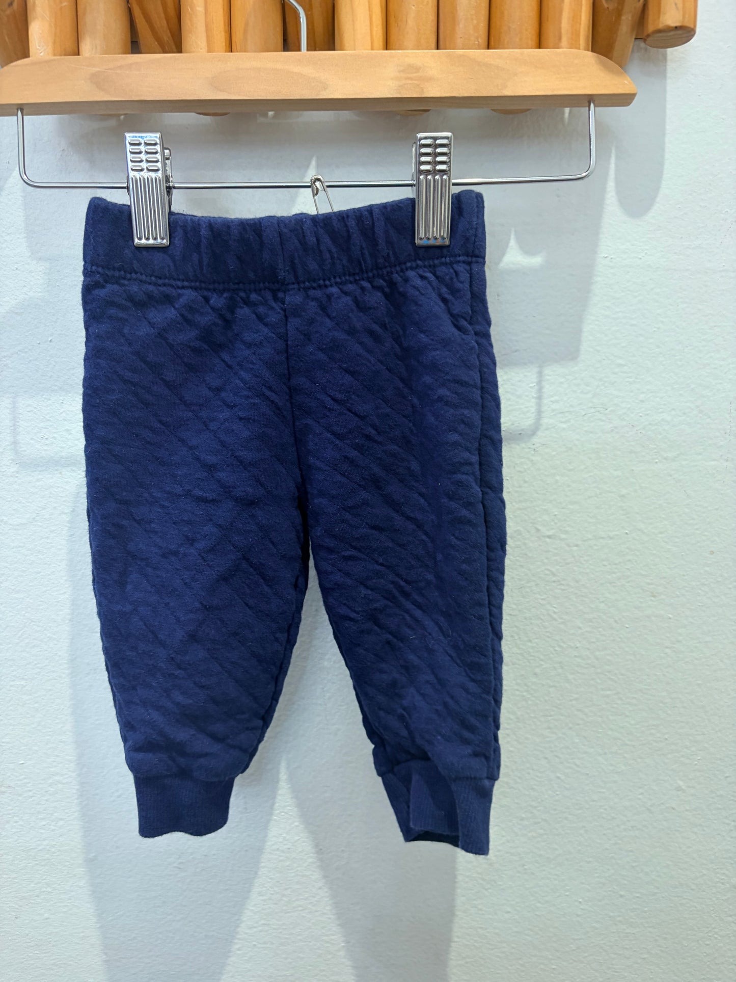 Dark blue quilted joggers 6m