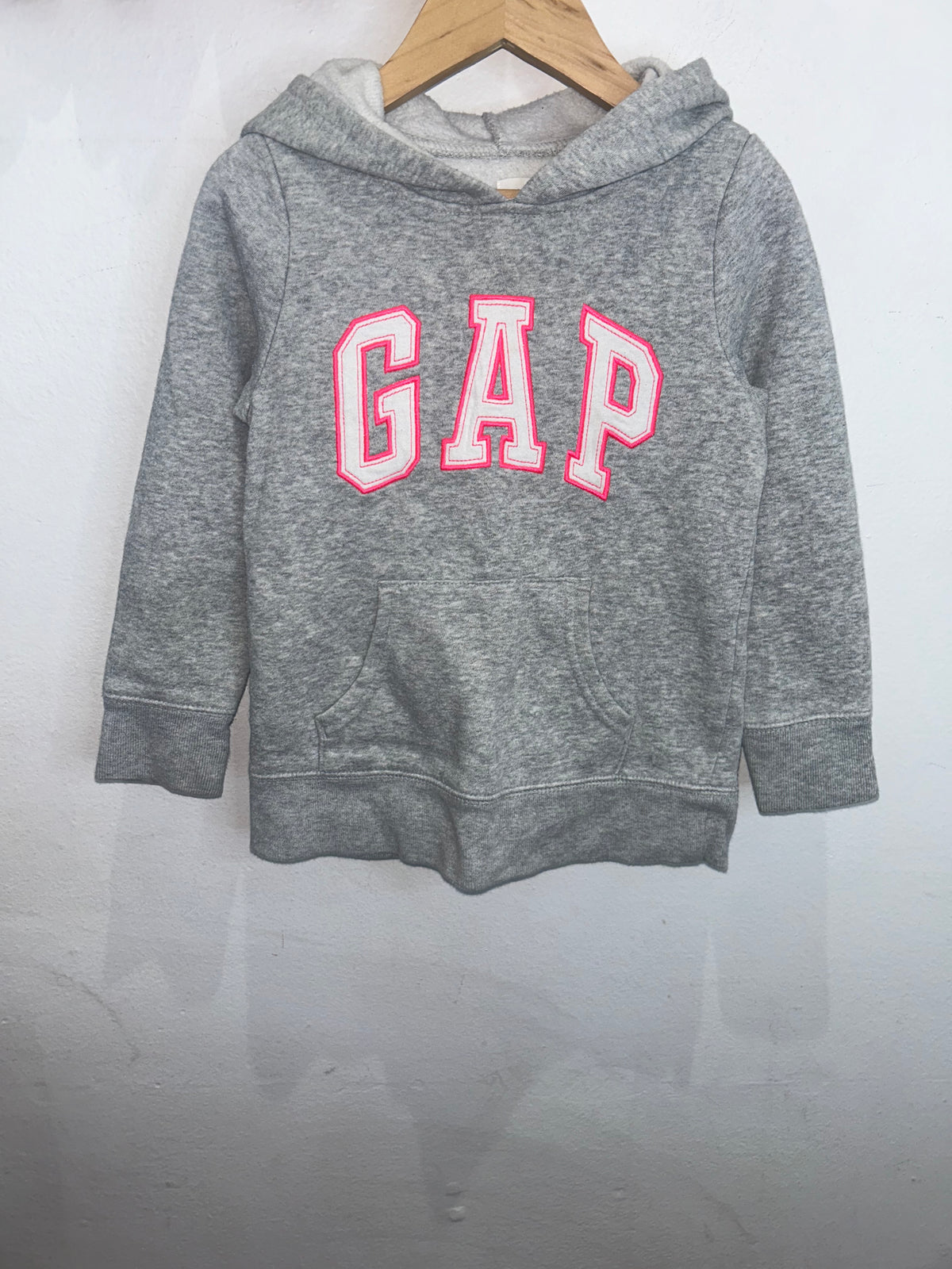 Gap neon logo hoodie 4-5y