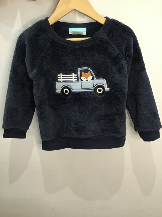 Furry truck pullover 24m