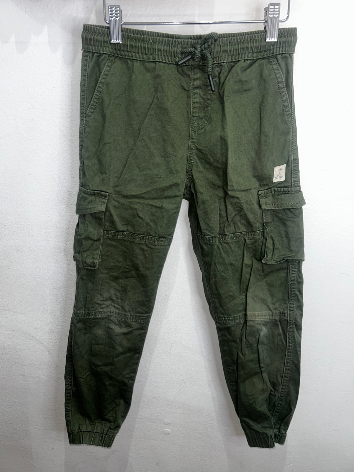 Olive slim cargos 7-8y