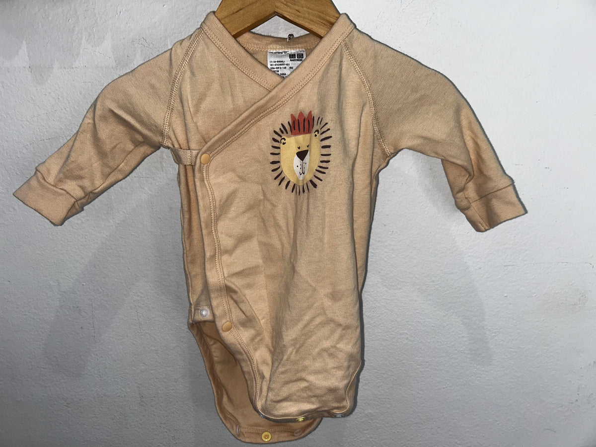 Lion side button onesie 3-6m