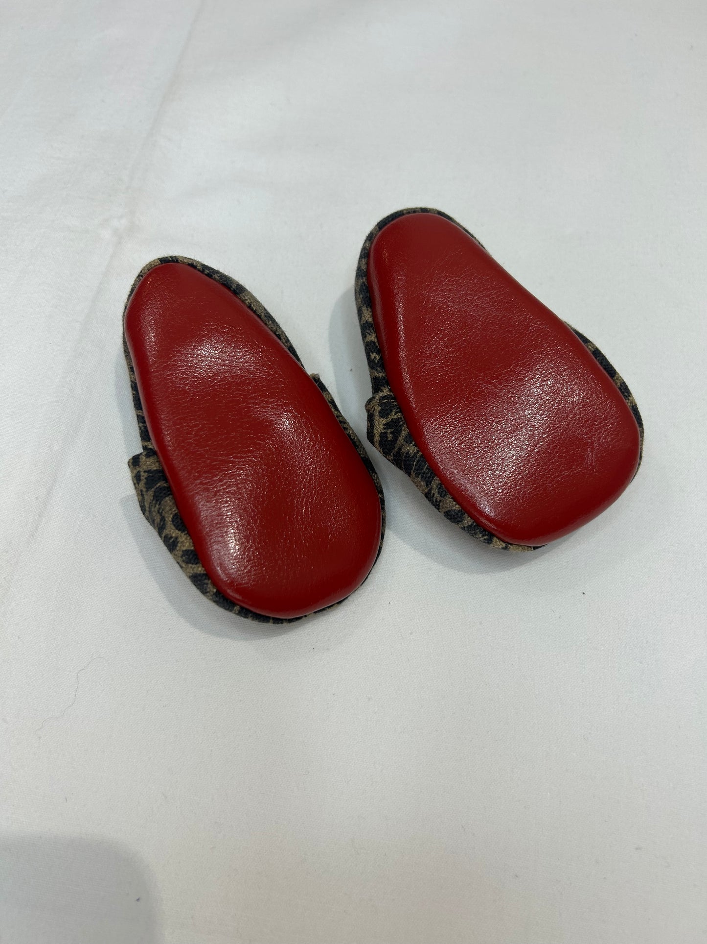 C2 leopard baby shoes