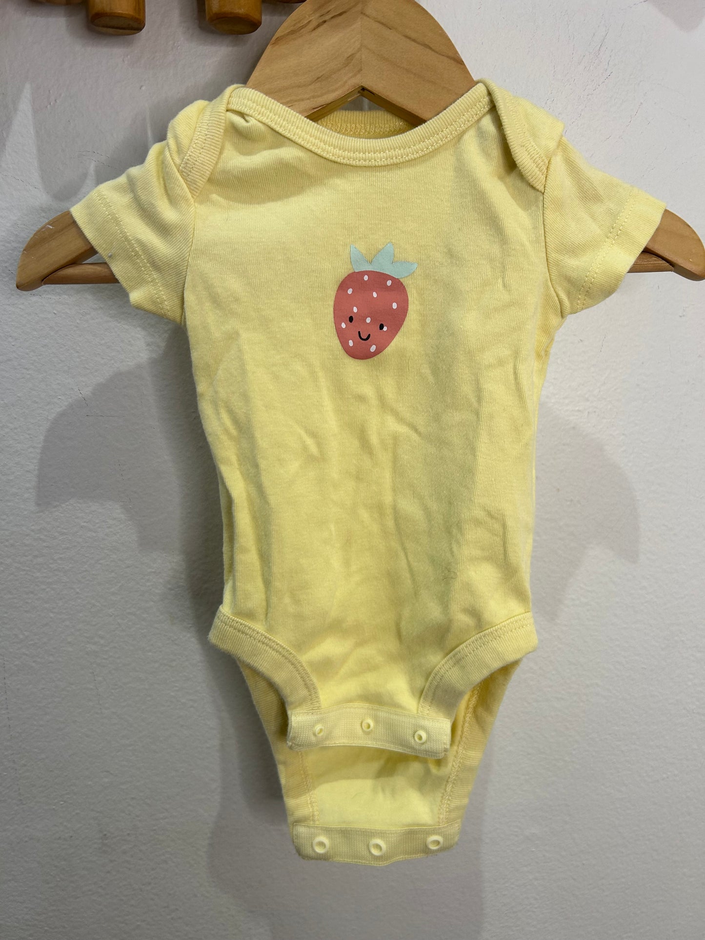 Strawberries yellow set 3m
