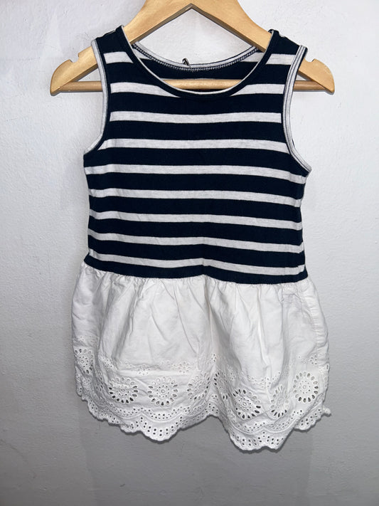 Stripes and eyelet dress 3y