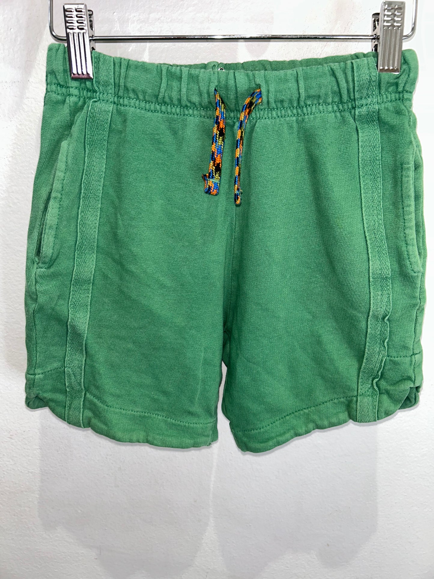 Green jogger shorts 7y