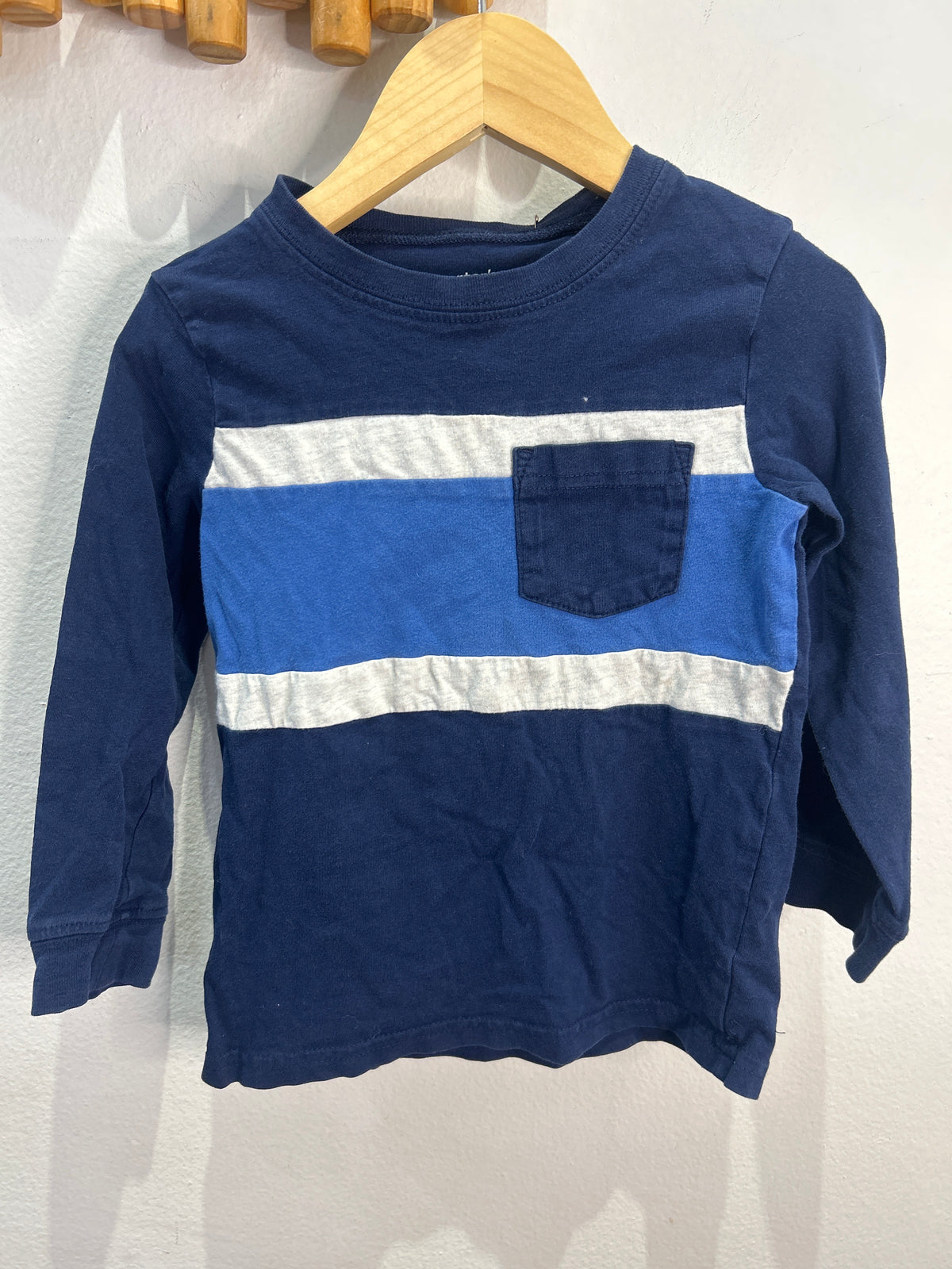 Blue colorblock longsleeve 3y