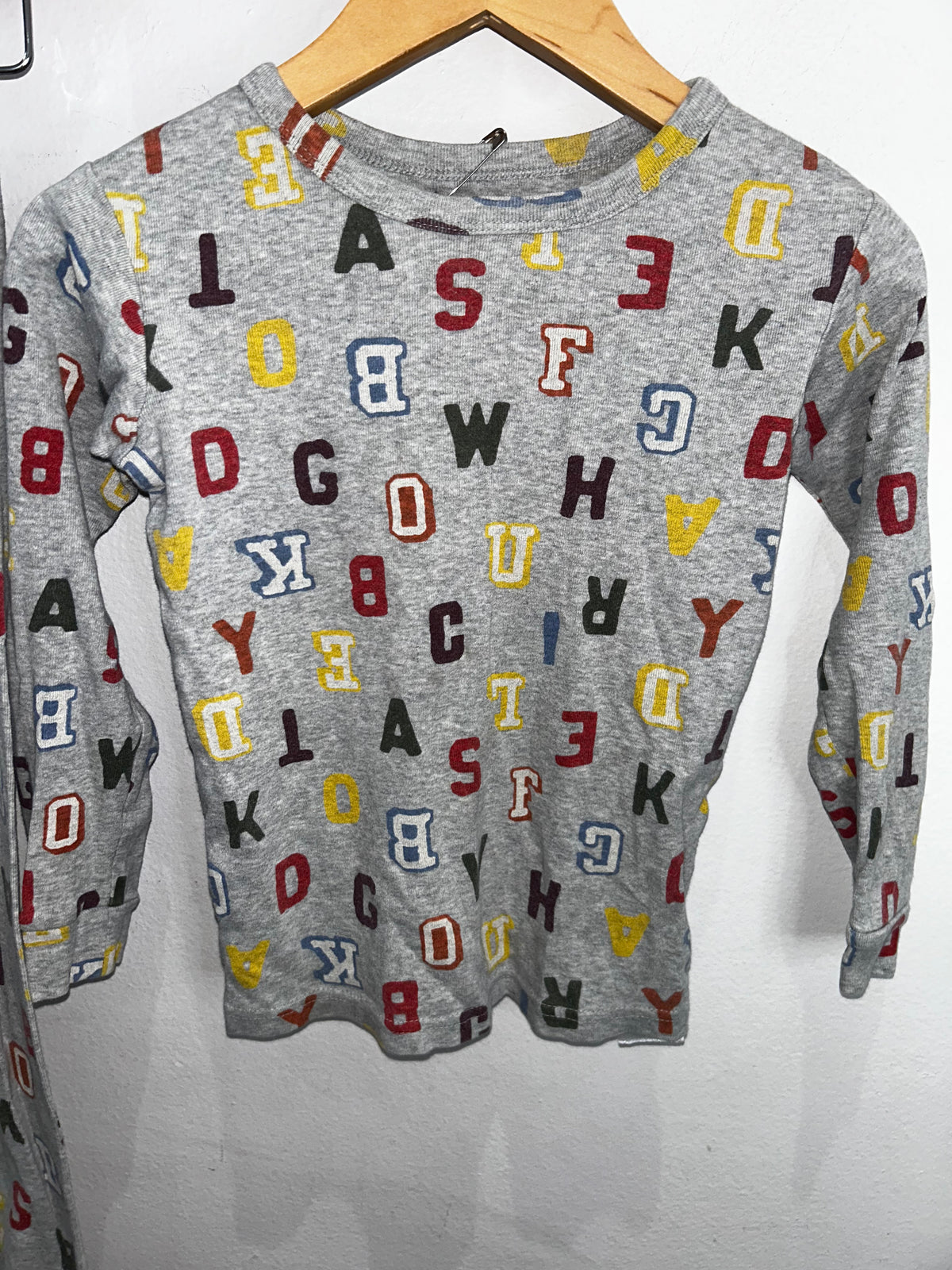 Alphabet pyjama set 6y
