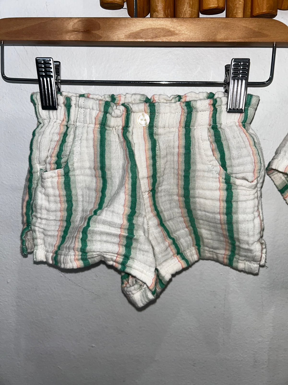 Green and pink stripes breezy set 18-24m