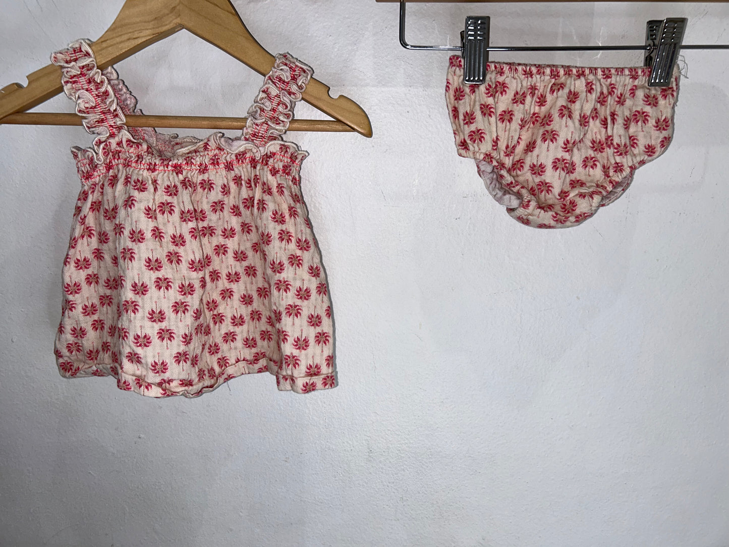 Pink flowers set 3-6m