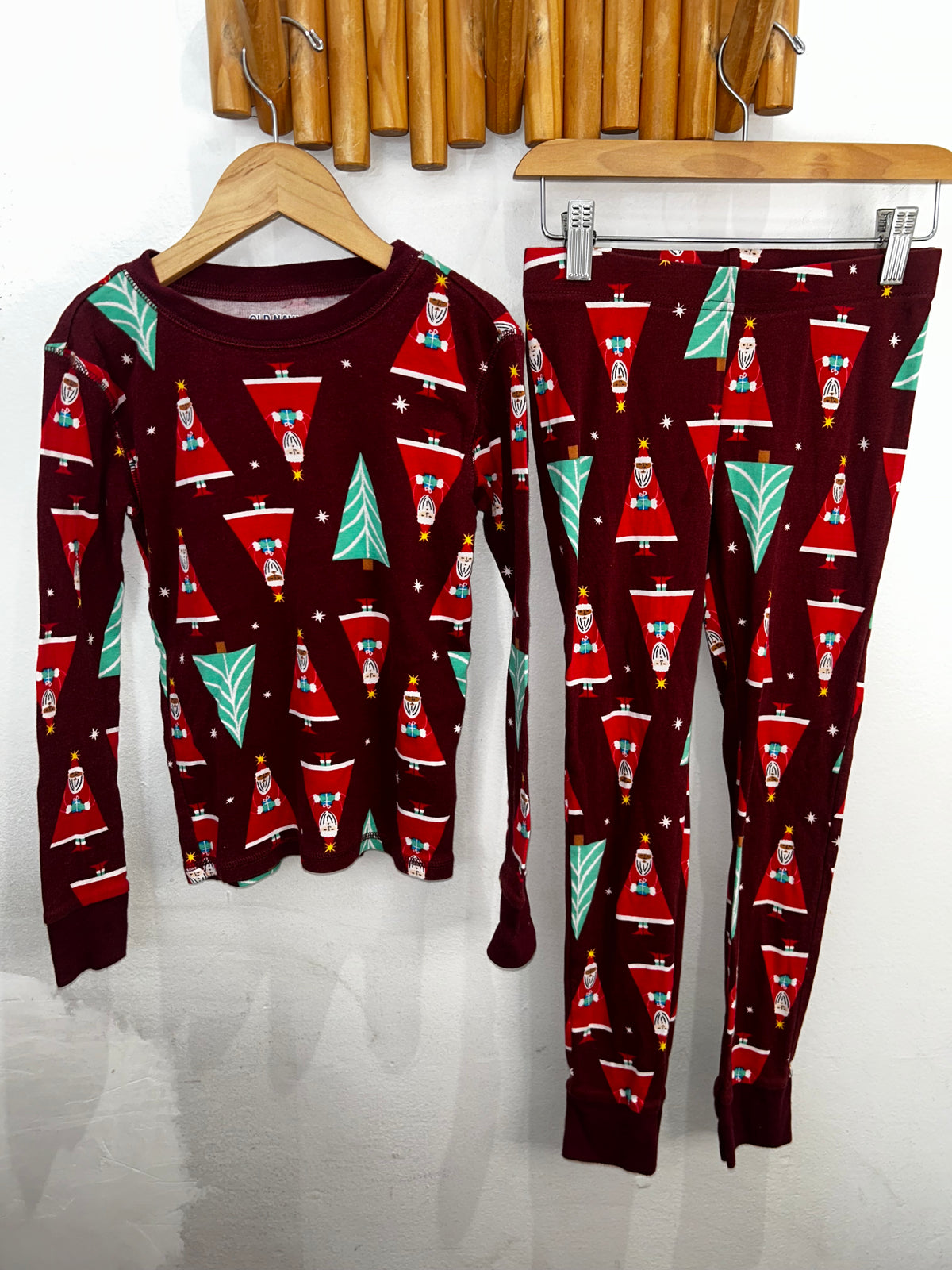 Christmas triangles pyjamas 8y