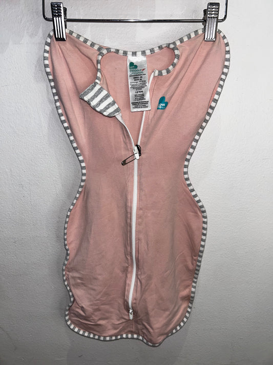 Love to Dream pink swaddler B - small (0-3m)